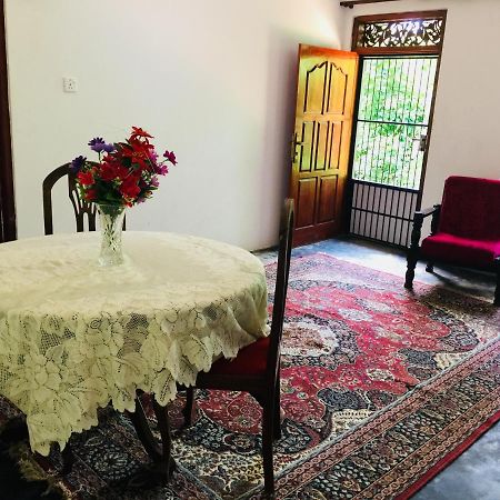 Thaaaru Villa Mirissa Kültér fotó